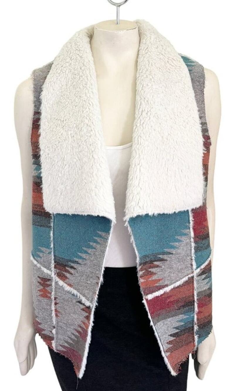 MOSSIMO SUPPLY CO Faux Shearling Southwestern Blanket Vest SZ L